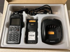 iTalk PTT 660 PoC Radio LTE With Charger