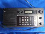 Uniden World  Radio CR-2021 HAM Radio AM/FM Longwave/Shortwave Scanner 
