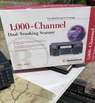 Vintage Radio Shack PRO-2052 Dual Trunking Scanner 1000 Channels with manual