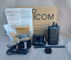 Icom IC-3001 VHF Transceiver W/Chargers 136-174 MHZ, 5 WATT, 16 CHANNEL 