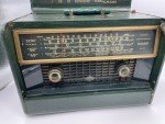 Hallicrafters TW-500 Multi-band Transoceanic Portable Radio, booklet Powers on!