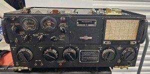 COLLINS MX-128/ ART-13 HF Ham Radio Transmitter US Navy Very Good Condition 