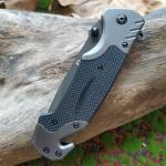 Outdoor stainless steel 9Cr18MoV blade, folding pocket knife with window breaker