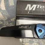 MTech USA - Manual Folding Knife W/ WHARNCLIFFE BLADE Blue, Damaged Box