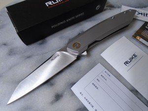 RUIKE Wharncliffe Thin Pocket Knife with Ball Bearings