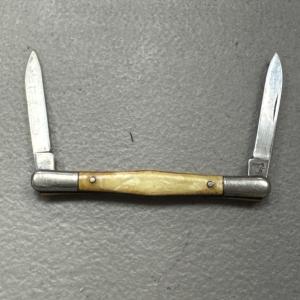 VTG Imperial 2 Wharncliffe Stainless Blades Pocket Knife Thin Pearl Handle