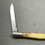 VTG Imperial 2 Wharncliffe Stainless Blades Pocket Knife Thin Pearl Handle