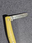 Vintage Case XX #33044 Yellow Handle Pocket Knife 3 Blade 1970-1979