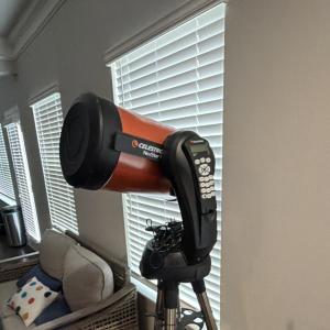 Celestron NexStar 8SE Motorized Telescope Bundle