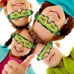 Kids Night Vision Goggles with Flip-Out Lights