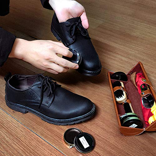 Elegant 12-Piece Cowboy Boots Shine Kit