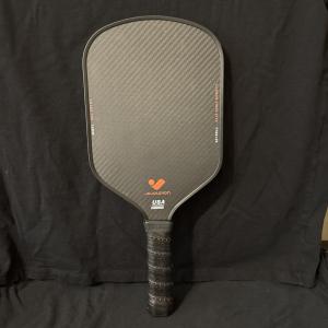 JOJOLEMON Carbon Fiber Pickleball Paddles for Spin