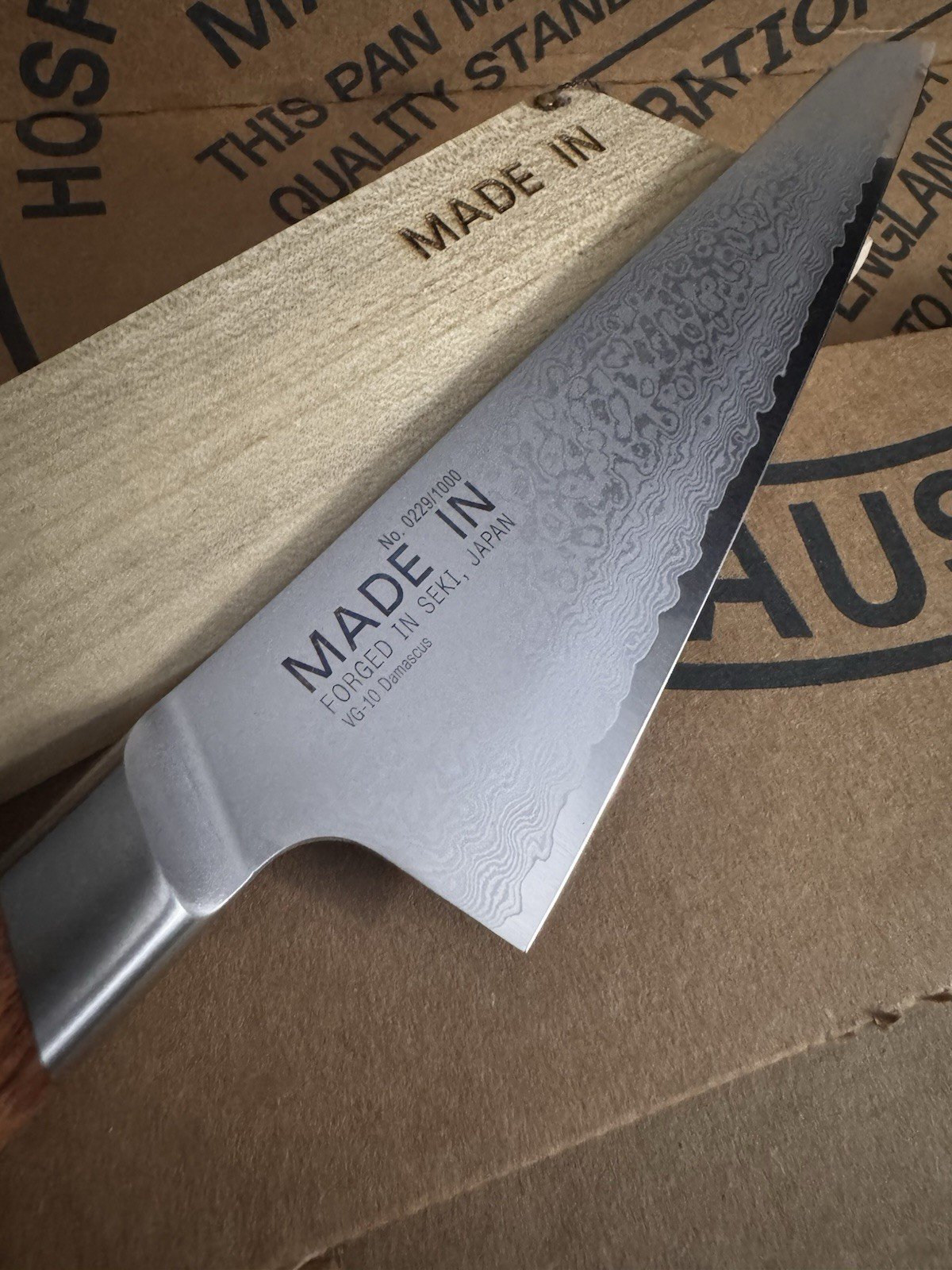 Limited Edition VG-10 Damascus Honesuki Knife
