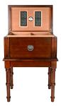Elegant Cigar Humidor with Spanish Cedar Trays