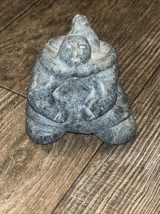 Inuit Soapstone Carving: Mom and Baby Statue
