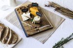Georgia Bulldogs Picnic Cheese Board & Knife Set