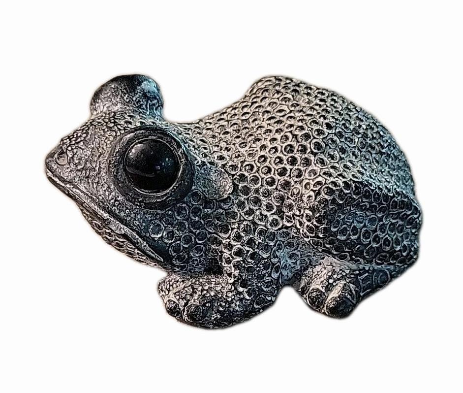 Original Soapstone Frog Sculpture – 2.75" Long
