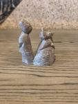 Vintage Soapstone Eskimo Couple Sculpture 3.5