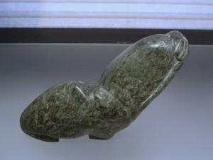 Vintage Inuit Soapstone Walrus Sculpture 8