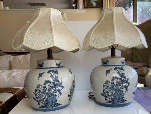 Qing Dynasty Blue & White Porcelain Table Lamp