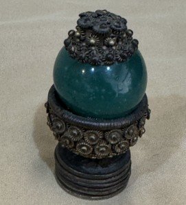 Antique Chinese Mandarin Qing Dynasty Deep Jade Green Hat Rank Button Finial