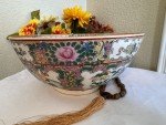 19th Century Qing Dynasty Famille Rose Bowl