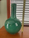 Green Porcelain Bottle Vase from Qing Dynasty