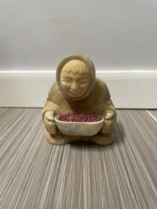 Eddie Lee Alaskan Soapstone Inuit Sculpture Figurine