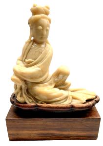 Chinese Soapstone Guanyin Sitting Figure Sculpture