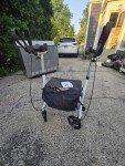 BEYOUR WALKER Ultralight Folding Rollator