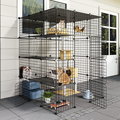 Eiiel Outdoor Cat House with Large Enter Door