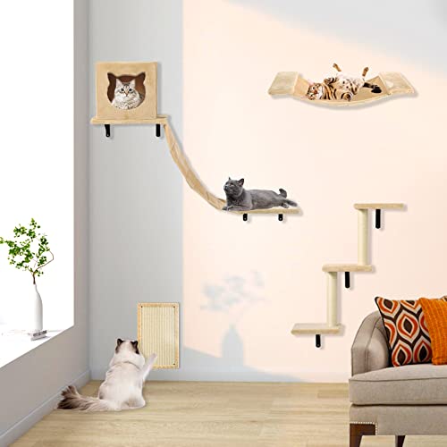 Wall-Mounted Cat Furniture Set in Cats Niche