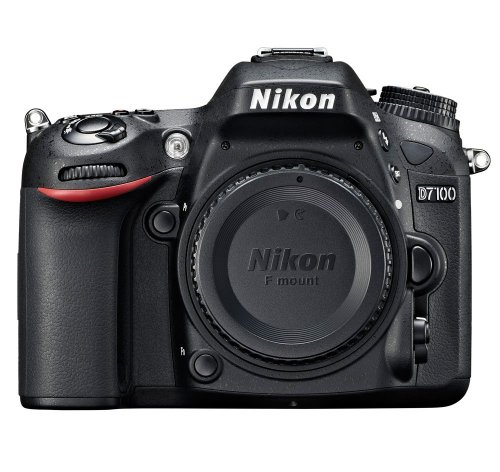 Nikon D7100 Digital SLR with 18-140mm Zoom Lens