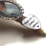 Rockshore Accessories Photo Memory Bouquet Charm In Antique Silver Picture Memorial For Wedding Day Bridal Photo Gift For Bride Mum Nan Grandad Dad Personalised Picture