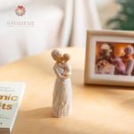 Storieme First Time Grandma Gift: Nana Gifts for Birthday Mother’s Day - Hand-Painted Nan & Grandchild Sculpture New Grandmother Keepsake