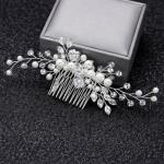 Elegant Pearl Flower Hair Clips for Weddings