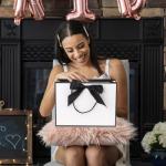 Set of 8 Medium Gift Bags with Handles