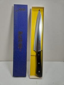 MAC Superior Series 8.5" Japanese Knife
