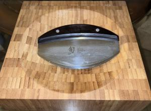 Shun 6" Damascus Cobalt Mezzaluna Knife