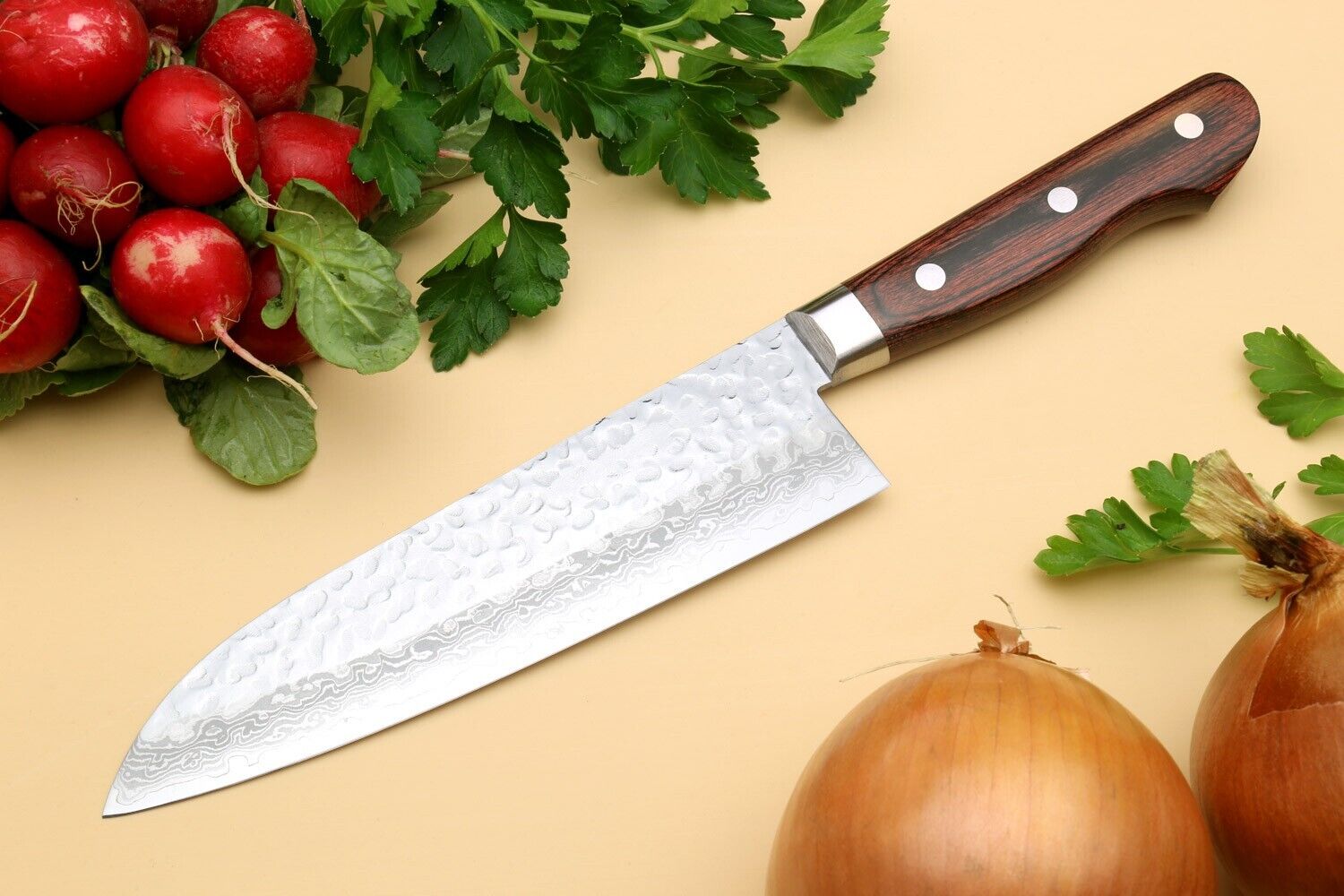 Yoshihiro VG10 Hammered Damascus Santoku 18cm Japanese Knife