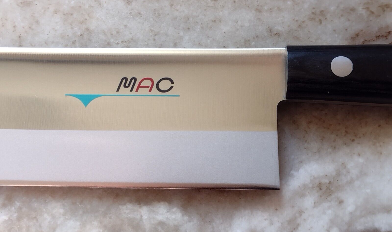 Japanese Usuba Vegetable Knife by MAC 6.5