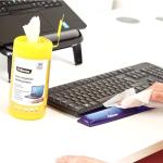 Fellowes 100 Screen and Keyboard Cleaning Wipes