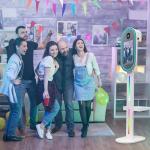 YXFAZPP Smart Mirror Photo Booth with Touch Screen