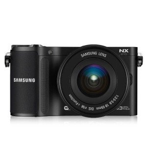 Samsung NX210 20.3MP Digital Camera - Black