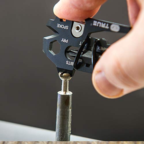18-in-1 Keyring Multi Tool with FishFace