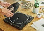 Audio-Technica LP60X Automatic Belt-Drive Turntable Black