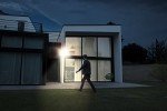 Smart Outdoor Security Camera with Floodlight & Night Vision