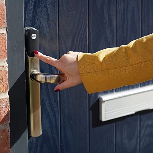 Yale Conexis L1 Smart Keyless Door Lock - Chrome