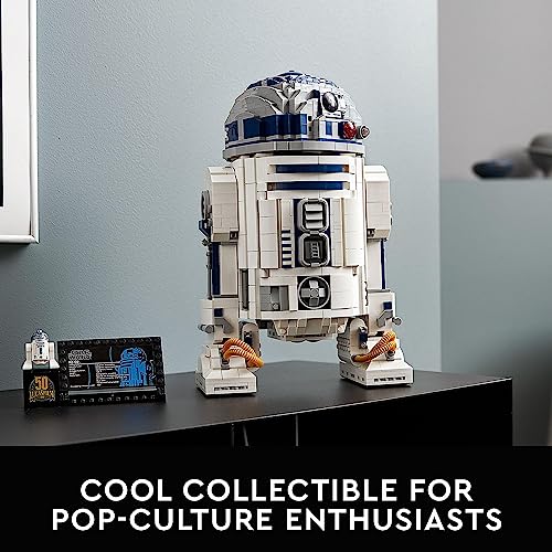 Star Wars R2-D2 Droid Building Set with Lightsaber
