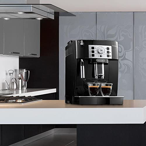 De'Longhi Magnifica S Bean to Cup Coffee Machine - Black